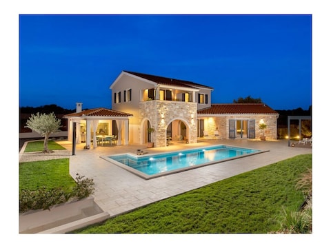 - Villa Santa Margherita