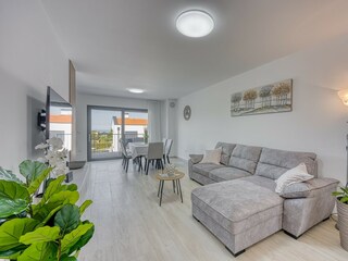 Apartment Nova Vas Features 9