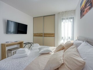 Apartment Nova Vas Features 14