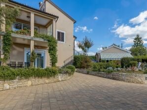 Haus Diana - Two-Bedroom Apartment A2