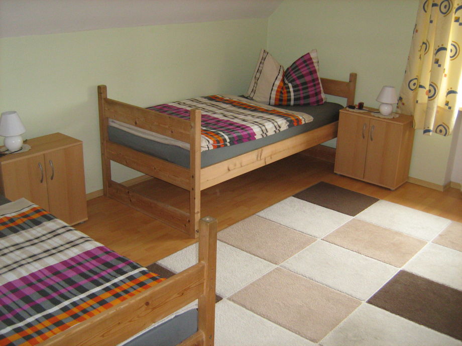Ferienwohnung harthauser, bayerisch schwaben landkreis augsburg ... Bett für zwei kleinkinder