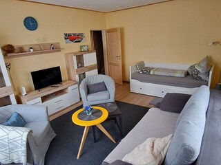 Wohnzimmer mit zusätzlichen Bett, bei Personen Mehrheit