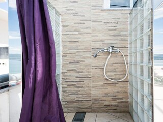 Holiday house Arbanija Features 23