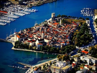 Vakantiehuis Arbanija Omgeving 34