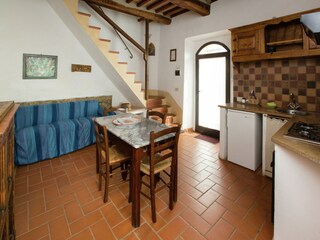 Farmhouse Castiglione d'Orcia Features 21