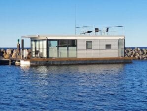 Huisboot Woonboot in Laboe op de Kiel Foerde - Laboe - image1