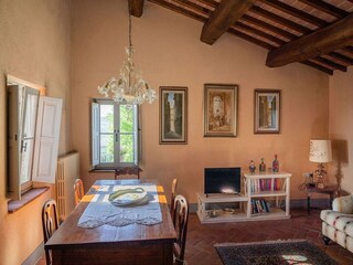 Farmhouse Capraia e Limite Features 10