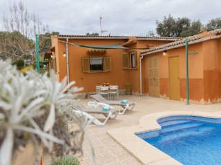 Villa Llubi Outdoor Recording 16
