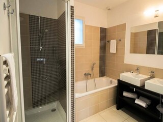 Apartment Saint-Saturnin-lès-Apt  6