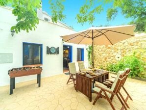 Holiday house Holiday home in Carcabuey with private pool - Priego de Córdoba - image1