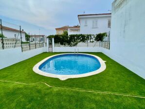 Apartment Wohnung in LEscala mit Terrasse - L'Escala - image1