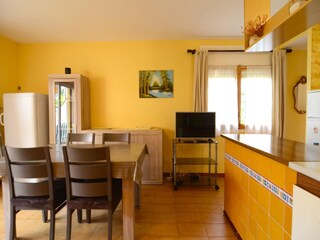 Apartamento L'Escala Características 11