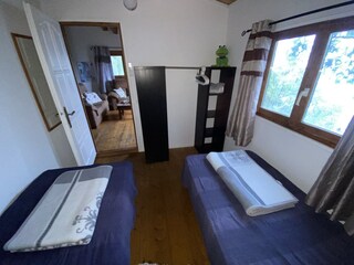 Schlafzimmer 2