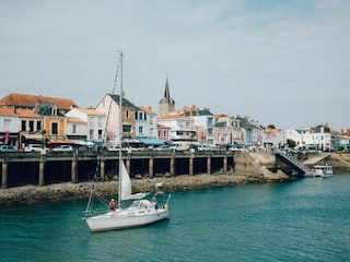Ferienpark Brem-sur-Mer Umgebung 19