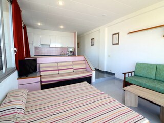 Apartment L'Estartit Features 13