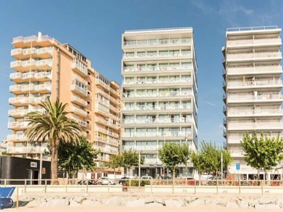 Apartment Blanes  3