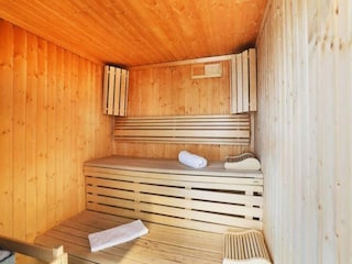 Apartment Brem-sur-Mer  2