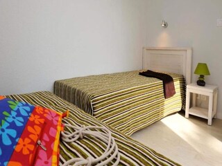 Apartment Brem-sur-Mer  8