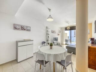 Apartamento Roses Características 14
