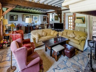 Château Lurcy-Lévis Équipement 18