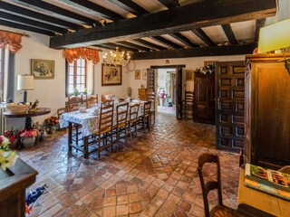 Schloss Lurcy-Lévis Ausstattung 26