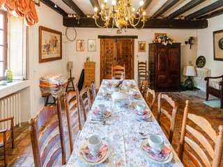 Schloss Lurcy-Lévis Ausstattung 27