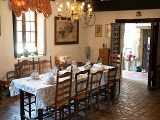 Schloss Lurcy-Lévis Ausstattung 36