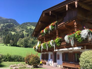 Ferienwohnung "Alpenrose" im Huaterhof