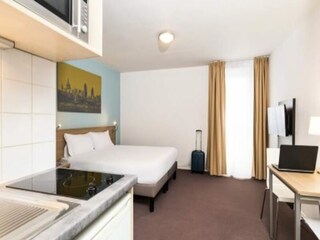 Apartment Fresnes  15