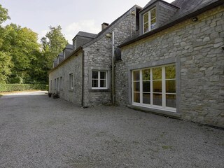 Vakantiehuis Maredret Buitenaudio-opname 2