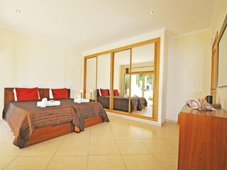 Villa Ferreiras  28