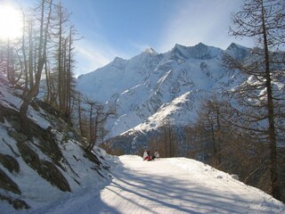 Chalet Saas-Grund Environment 17