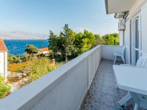 Villa Stella - Two Bedroom Apartment with Balcony and Sea View (Carla)