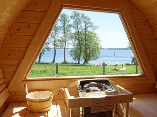 Sauna direkt am Wittensee, herrlicher Seeblick