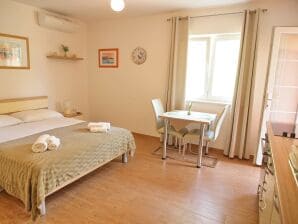 Apartments Villa Rea Orebić - Studio Apartment  ( 1 ) - Orebic - image1