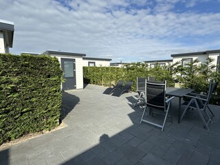 Gartenmöbel vorhanden