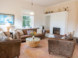 Wohnbereich mit Kamin