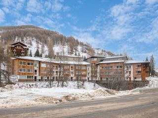 Apartment Uvernet-Fours Outdoor Recording 3