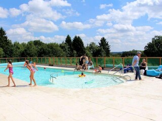 Apartment Clavy-Warby Outdoor Recording 5