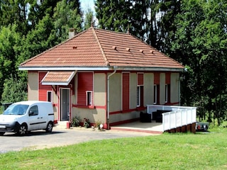 Apartment Clavy-Warby Außenaufnahme 1
