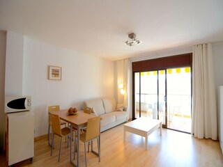 Apartment L'Escala Ausstattung 11