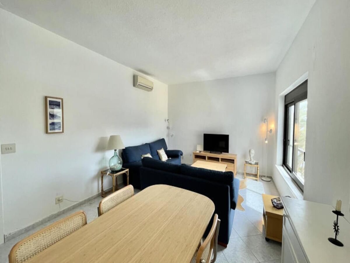 Apartment Begur  4