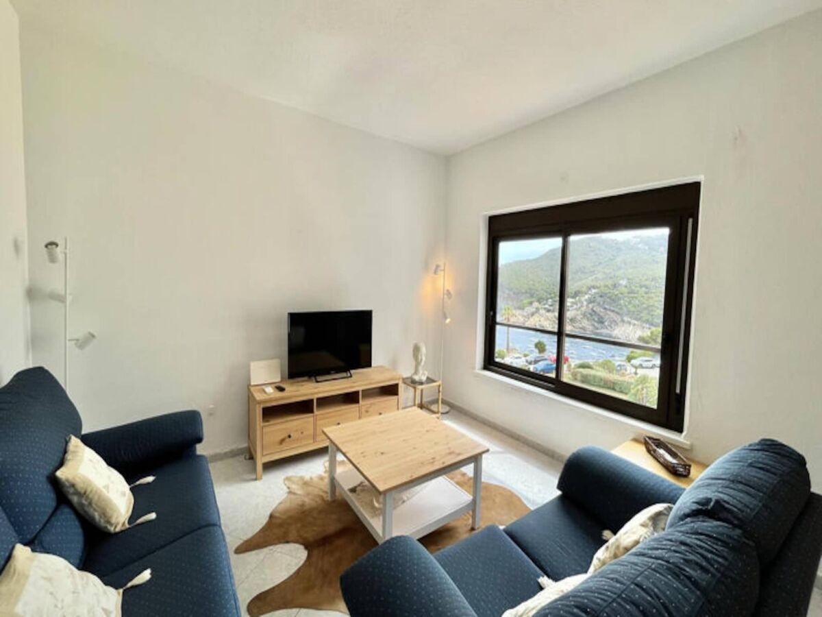 Apartment Begur  5