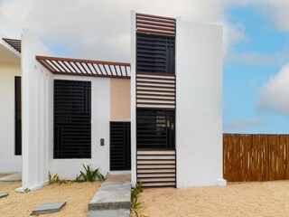 Villa Welt Outdoor Recording 5