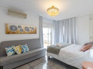 Villa Alicante Features 20