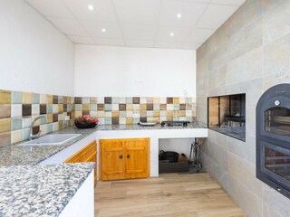 Villa Catral Features 25