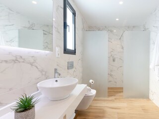 Villa Catral Features 36