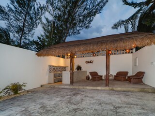 Apartment Welt Outdoor Recording 5