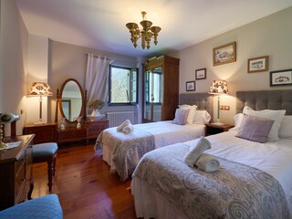 Villa Zeberio Features 17