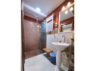 Villa Zeberio Features 26